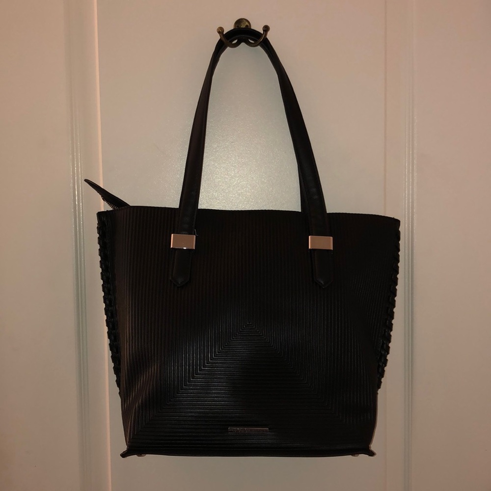 NWT BCBGeneration Tote